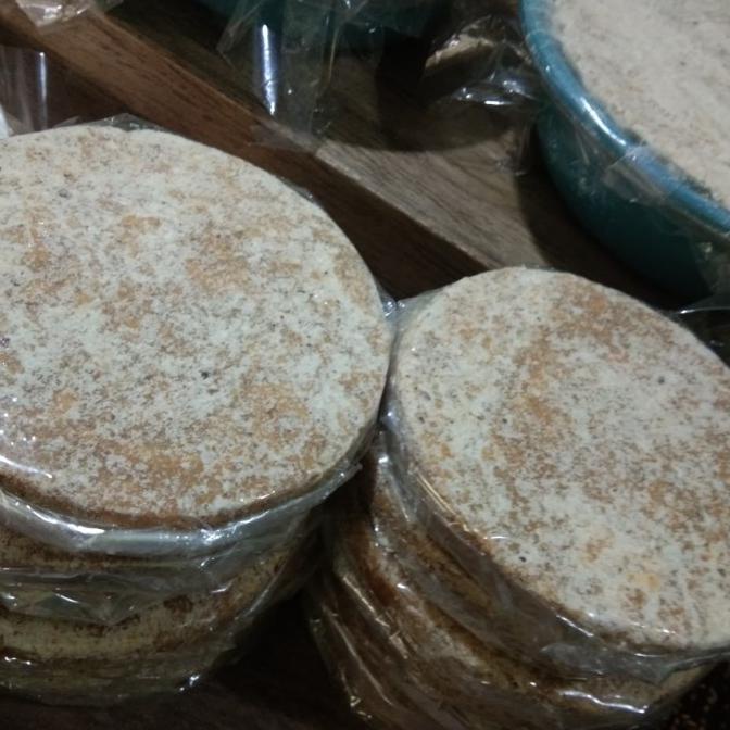 

Geplak khas Betawi