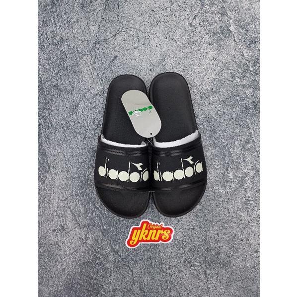 Sandal Diadora Original