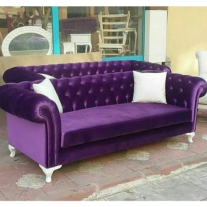 Sofa Chesterfield Model Kain Bludru Warna Ungu 2 Seater Jumbo