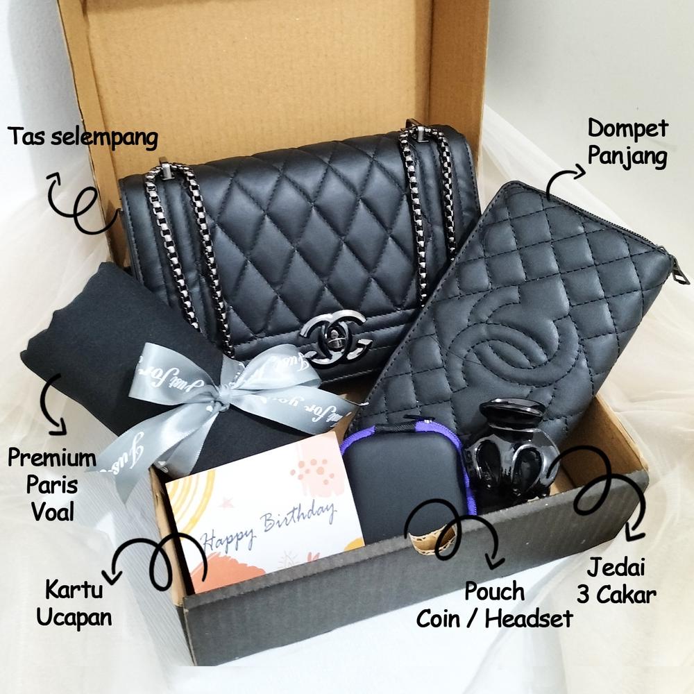 

LARIS Hampers Kado Surabaya set kado ulang tahun tas wanita hitam murah kado ultah cewe unik hadiah ulang tahun birthday gift murah hnr