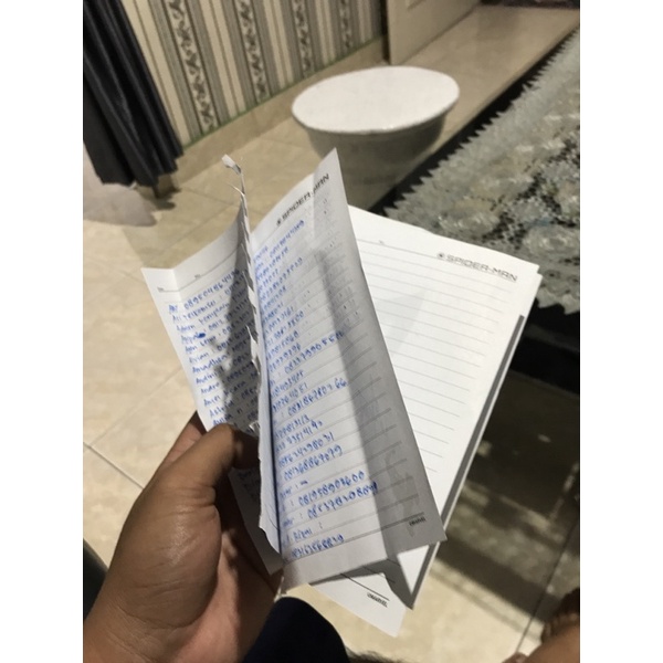 

kertas 1.000.000 detil