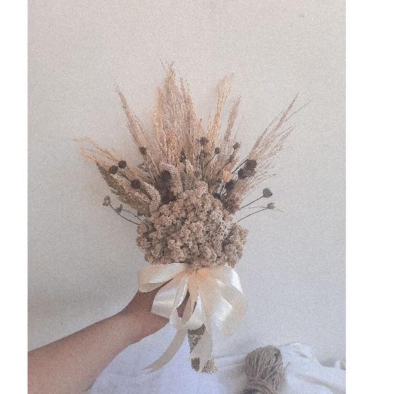 Hemat Terkini Hand Buket Bouquet Pernikahan Buket Lamaran Bunga Kering kado rustic wisuda