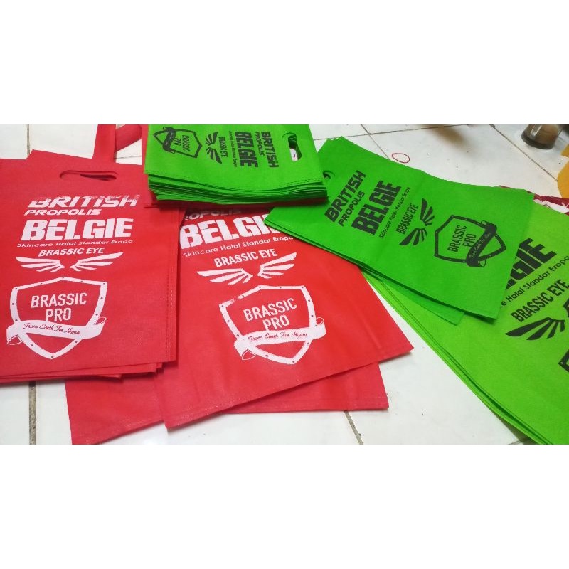 

Tas Press Gagang Pon 25x35 plus sablon 1 warna