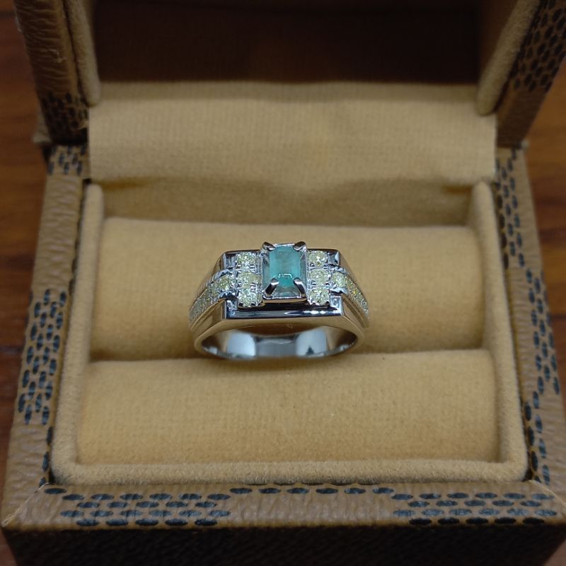 Cincin Berlian Pria Asli Batu Zamrud Silver Free Memo