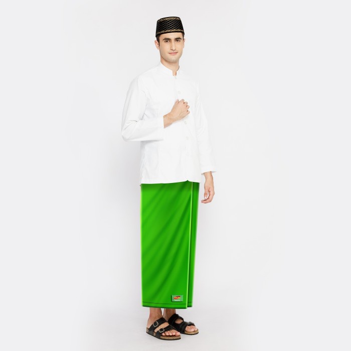 Sarung ATLAS Favorit Warna Polos Hijau Muda 02