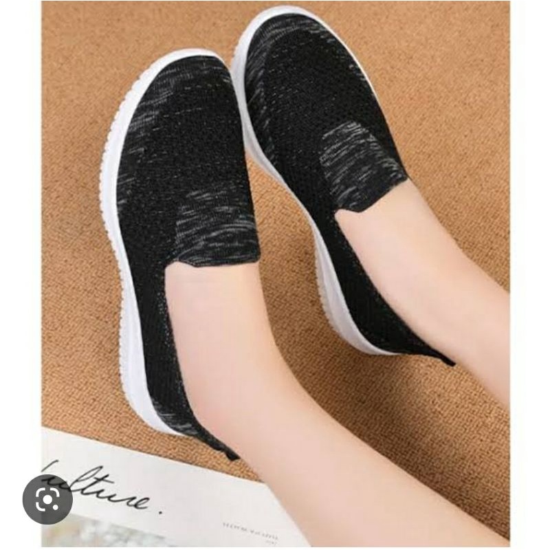 sepatu sneakers import wanita Korea slip on bahan twiss Misty ringan Q3