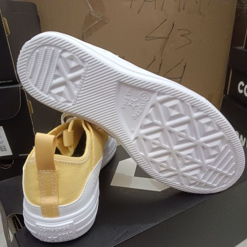 Sepatu Converse Ctas Wave Ultra OX A00569C