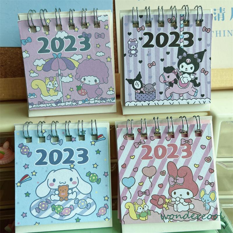 Kalender Meja Mini 2023  Lucu Vertikal  Anjing Kuromi Cinnamoroll  Kalender Kecil-Won