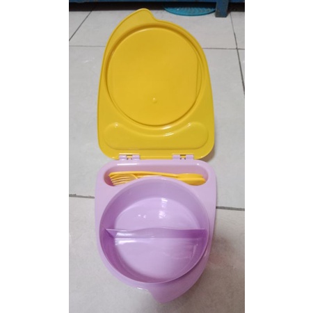 Tempat makan anak sekolah