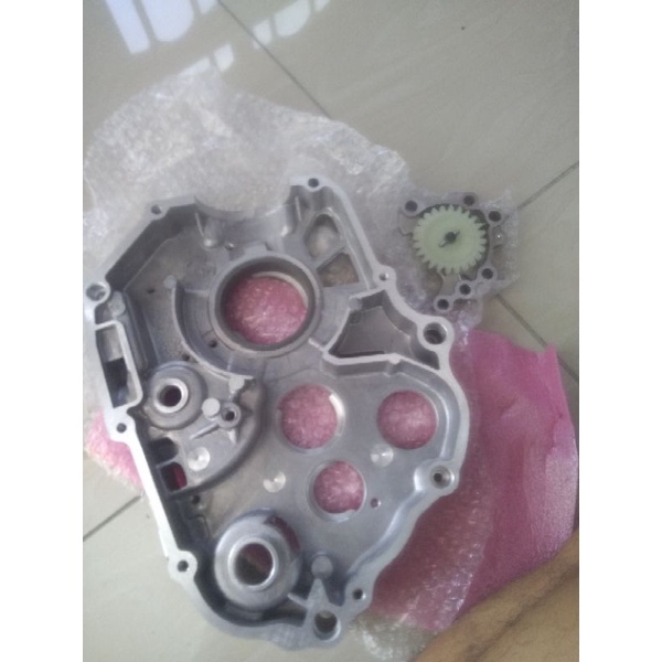 KRENGKES GARUDA POMPA OLI KANAN KRENGKES GARUDA