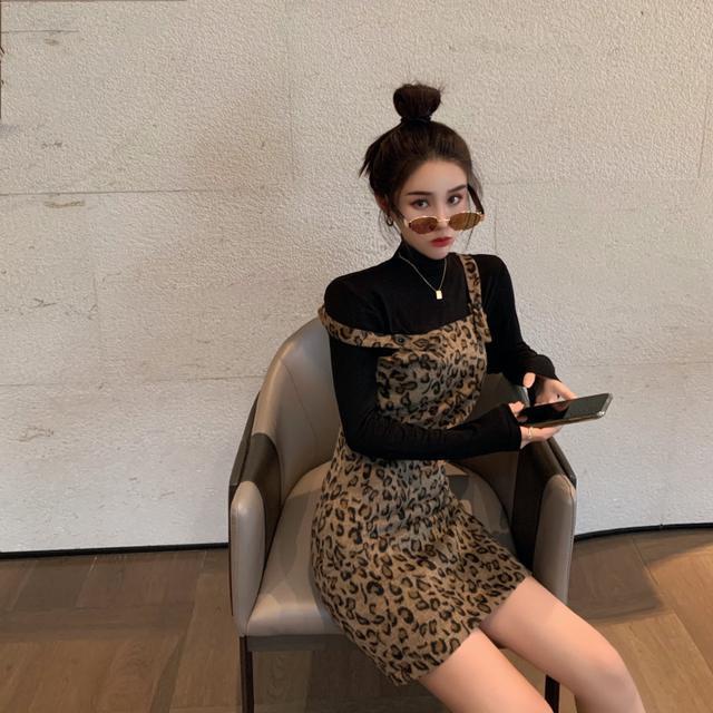 Suhao one-piece suit wanita retro temperamen berleher tinggi bottoming top leopard strap dress net merah fashion dua potong trendi