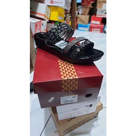 Sandal wanita calbi teplek