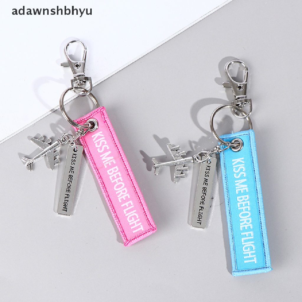 Set Gantungan Kunci Penerbangan adawnshbhyu kiss before flight crew drive safe Plane metal carving ID
