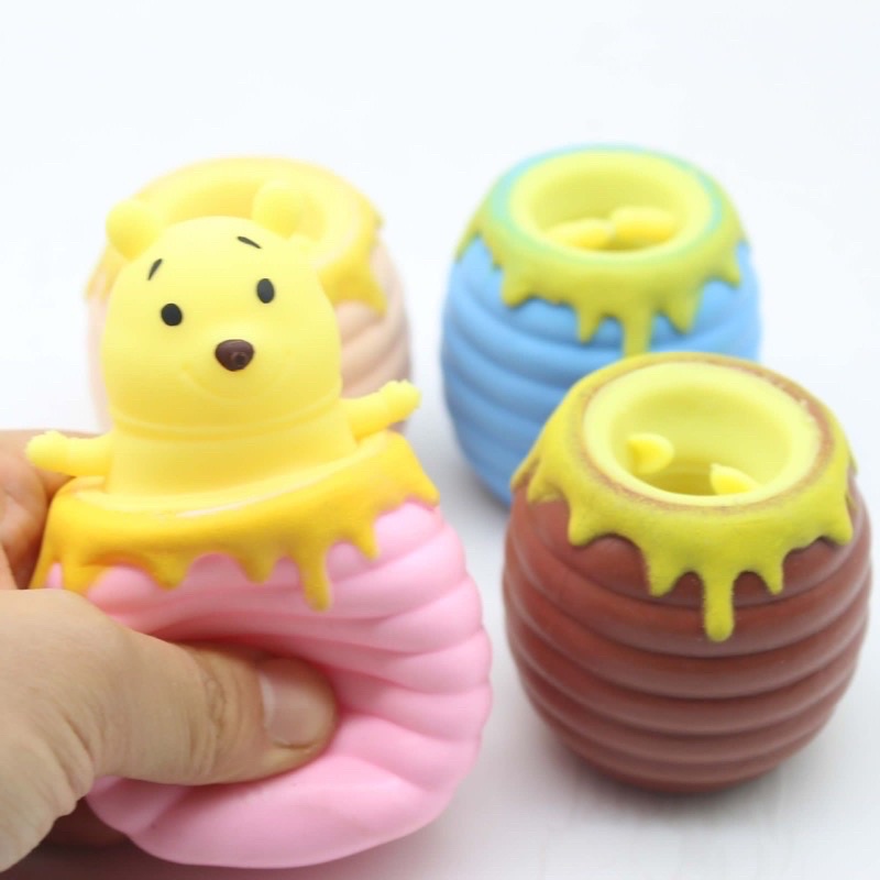 Mainan Squishy Winnie The Pooh &amp; Bee Pop it Karet Silikon Balon Silicone Pencet Lentur Aman Promo mitra