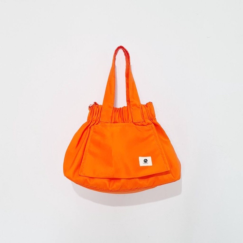 Dumpling Bag Tas Selempang Handle Bag Tas Wanita Tas serut Terbaru Size M Minor Mate Orange