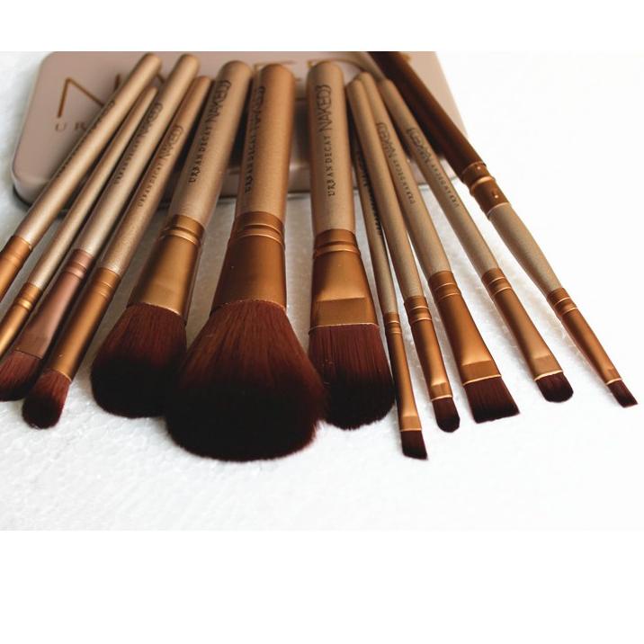 Good--FYGALERYJAKARTA Alat Make Up Naked3 Set 9 IN 1 Box Kaleng Kuas Make Up Set Alat kosmetik Impor