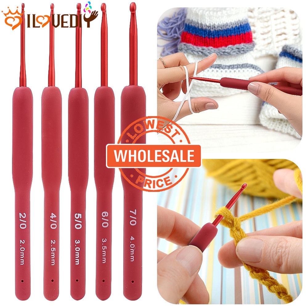 [Harga Grosir] Topi Sarung Syal Tenun Crochet Merah Aluminium Crochet Handmade Boneka Bunga Mengepang Jarum Benang Kerajinan Alat Rajut Pegangan Silikon Sweater Hook Needle