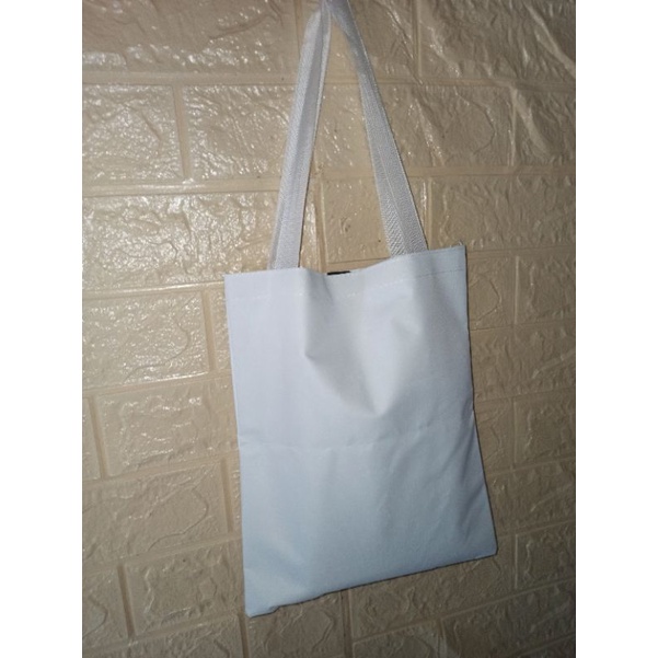 Totebag Putih Polos 25x30cm untuk Mewarnai/ Perekat