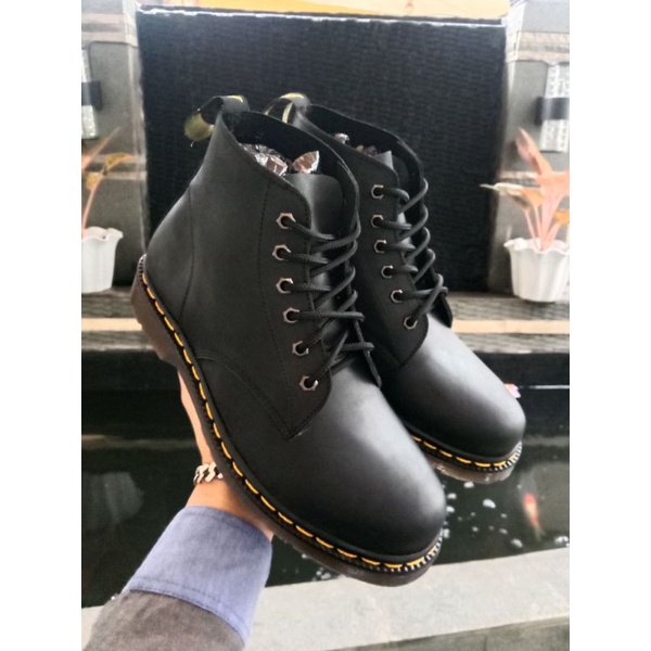 sepatu boots 6hole kulit asli sepatu ehwan mirip docmart