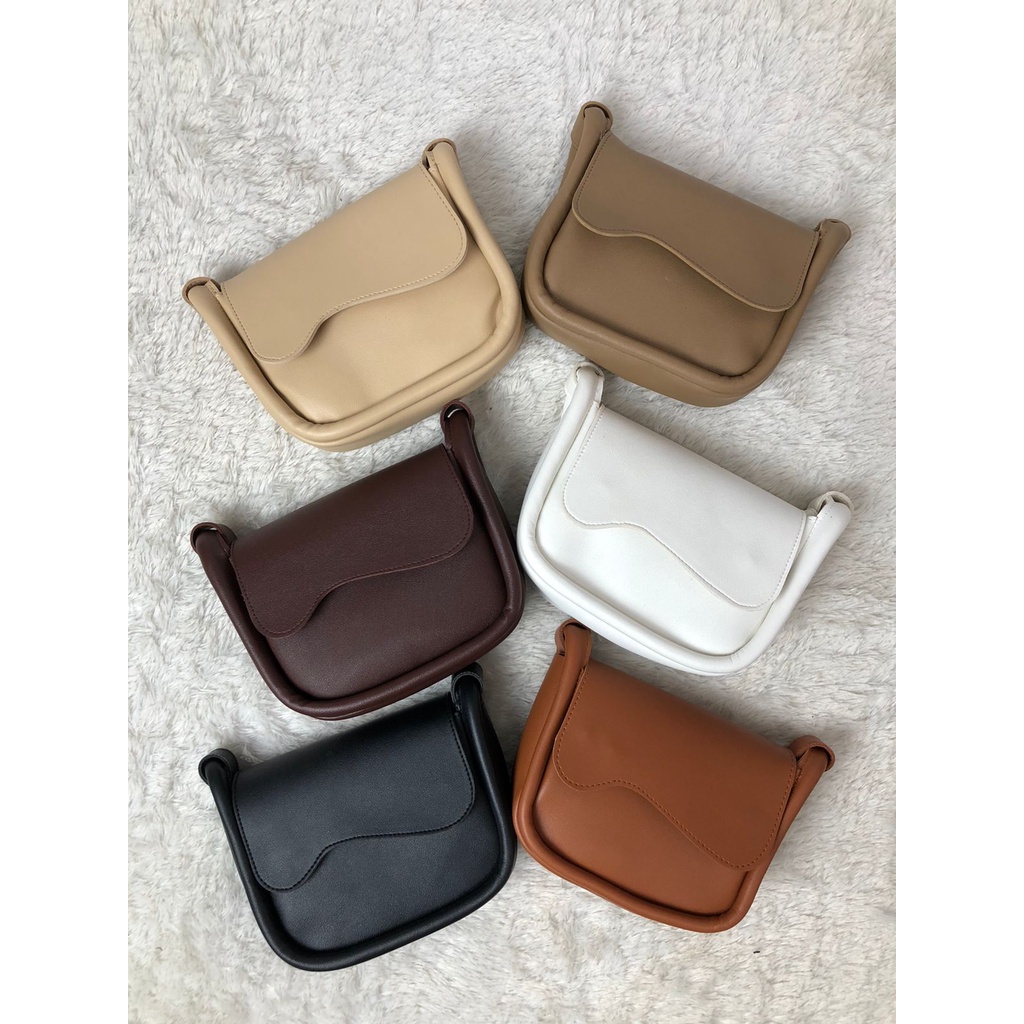 (COD) TAS SELEMPANG WANITA KOREA ALETTA - SLINGBAG SIMPLE TERBARU