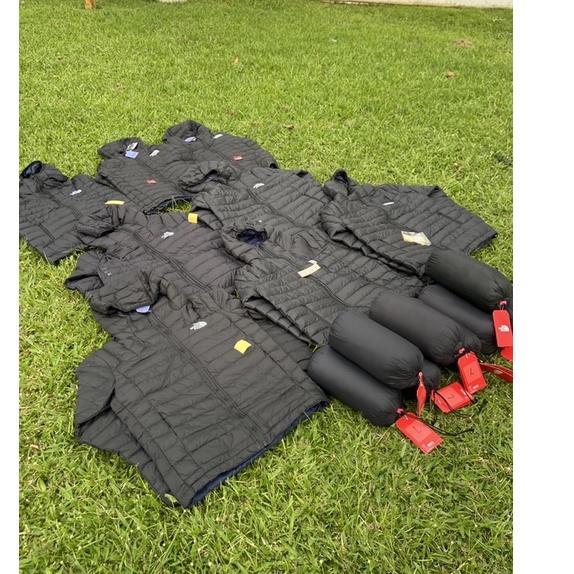 Serba Unik Puffer tnf Miror 1:1