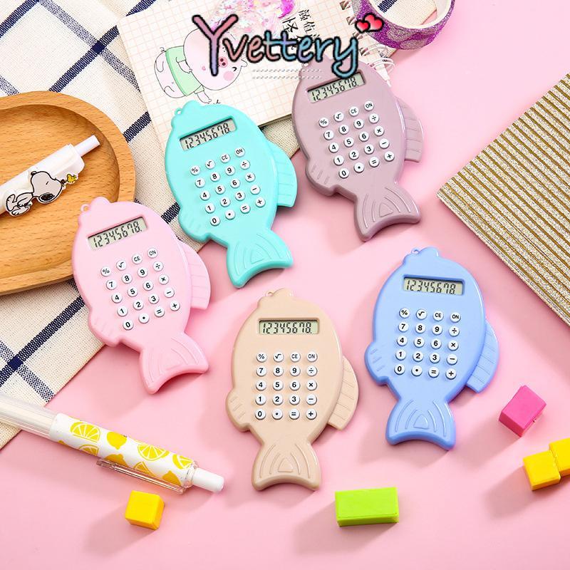 

❤️COD Kalkulator Mini Lucu Berwarna-warni Kalkulator Gantungan Kunci Ikan 8 digit Kreatif-Yy