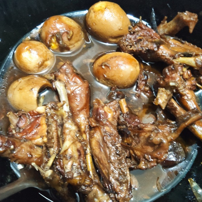 

Ayam Kuah Kecap 1 ekor