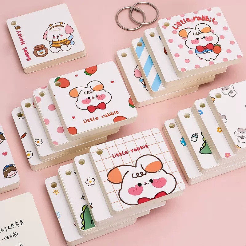 

Lingkaran besi buku kecil buku catatan siswa dengan notebook kosong notepad saku kartun buku koil terompet sederhana bergandengan tangan buku akun lepas cincin gesper dilepas buku kata bahasa Inggris