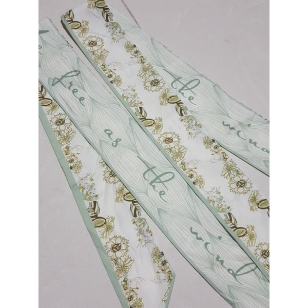 PRELOVED TWILLY TAS TWILLY BAG / CHARMS PITA HANDBAG / BANDANA IKAT RAMBUT TALI KOREA