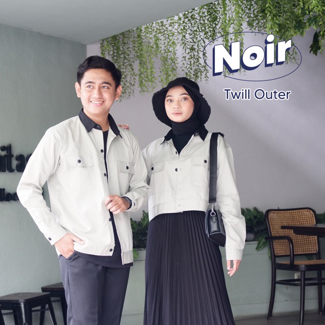 NOIR - OUTER COUPLE