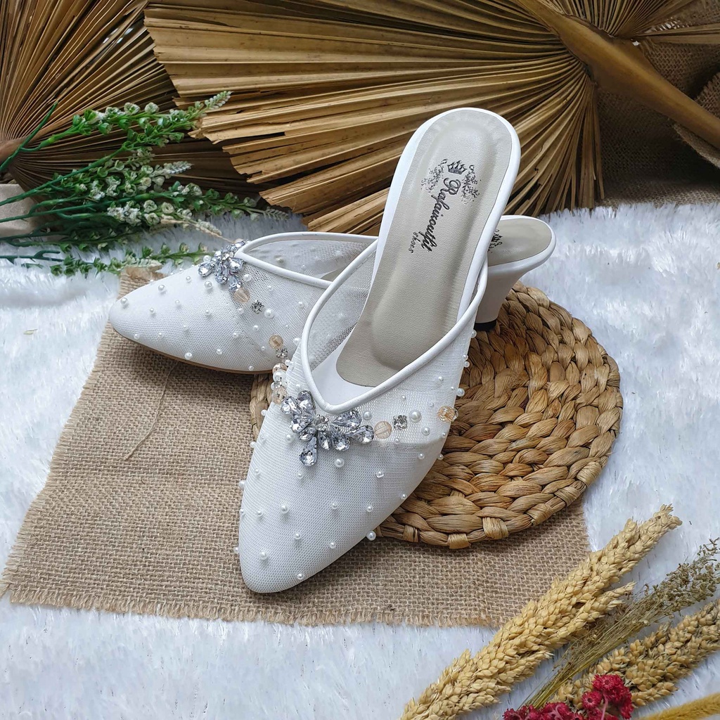 sepatu wedding cantik Qirani putih 3 cm runcing