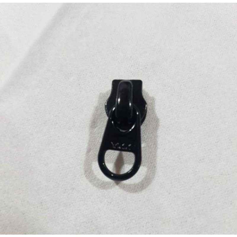 Kepala Resleting YKK Cebol Nomor 5 RC DFW Warna Hitam Per Pak 100 pcs