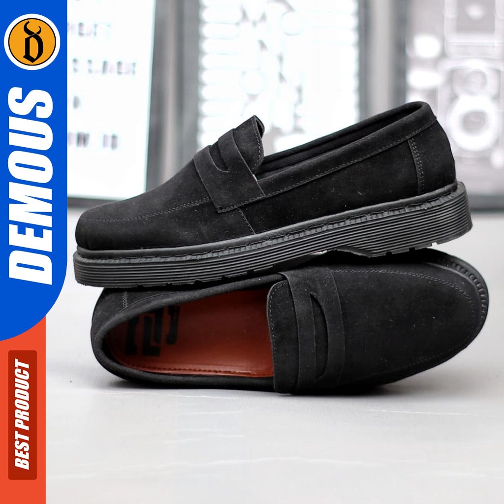 DEMOUS Petruc - Sepatu Loafers Docmart Formal Pantofel Kerja Pria Hitam