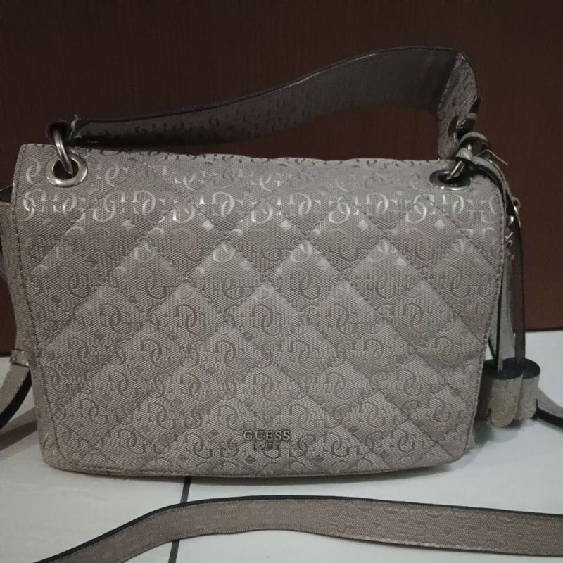 Tas second Guess original