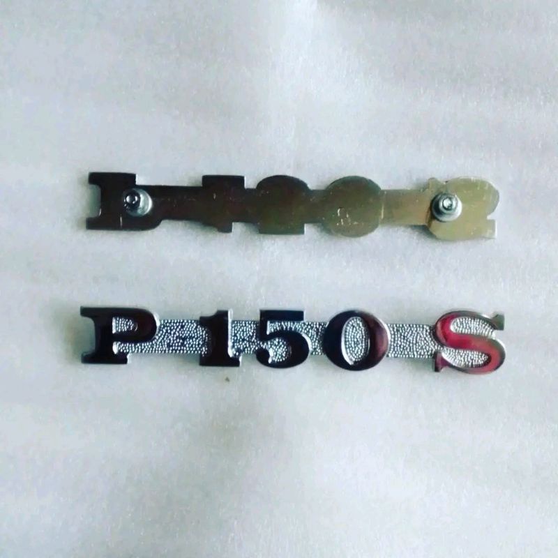 Emblem Tulisan Vespa P150S