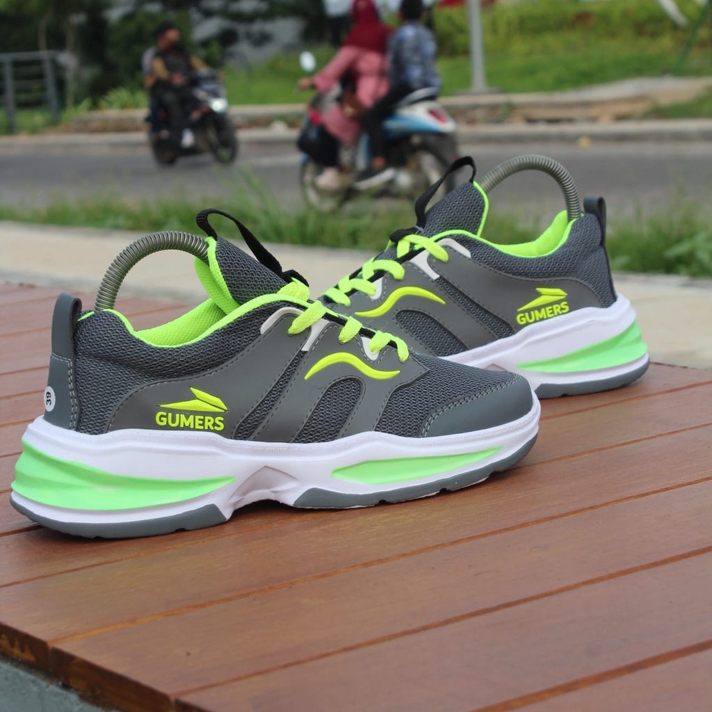 Sneakers Gumers grey hijau , Sepatu Pria dan Wanita, sepatu sport, sepatu santai, sepatu olahraga, sepatu kerja, sepatu sekolah, sepatu hitam polos, sepatu enteng. sepatu terbaru, sepatu terlaris, sepatu lari, sepatu senam, sepatu jogging, sepatu running