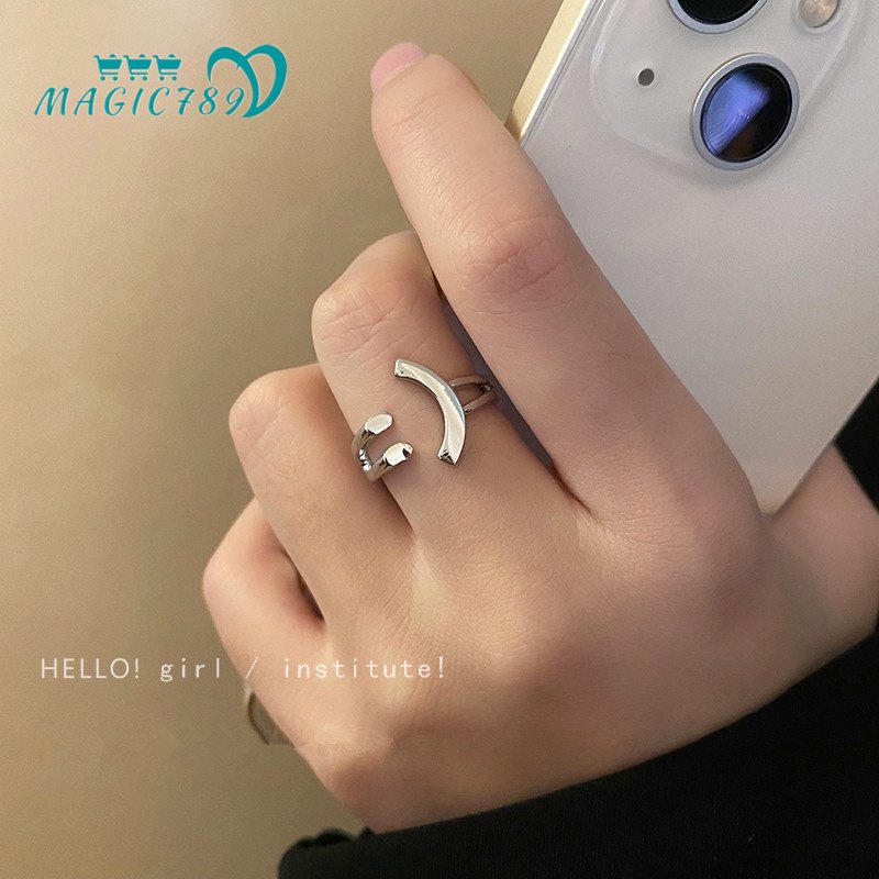 Papaozhu Korea Baja Smiley Face Cincin Untuk Wanita Pria Fashion Geometris Jari Manset Rings Pasangan Teman Perhiasan Hadiah