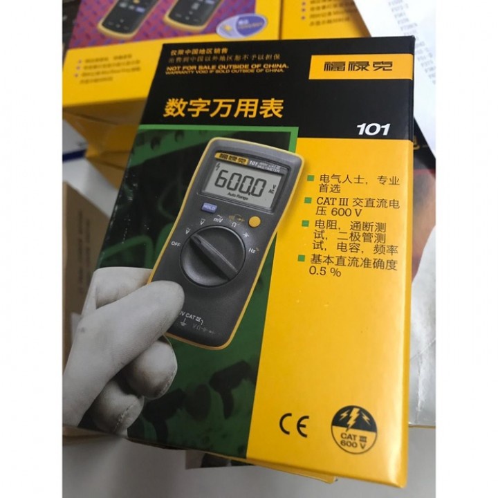 FLUKE 101 - Basic Digital Portable Pocket Multimeter with LCD Display