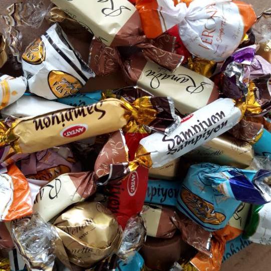 

SALE!!Coklat / cokelat turky /VERONA/ COKLAT saudi, dll... coklat arab rasa mix ukuran 1kg|SQ7