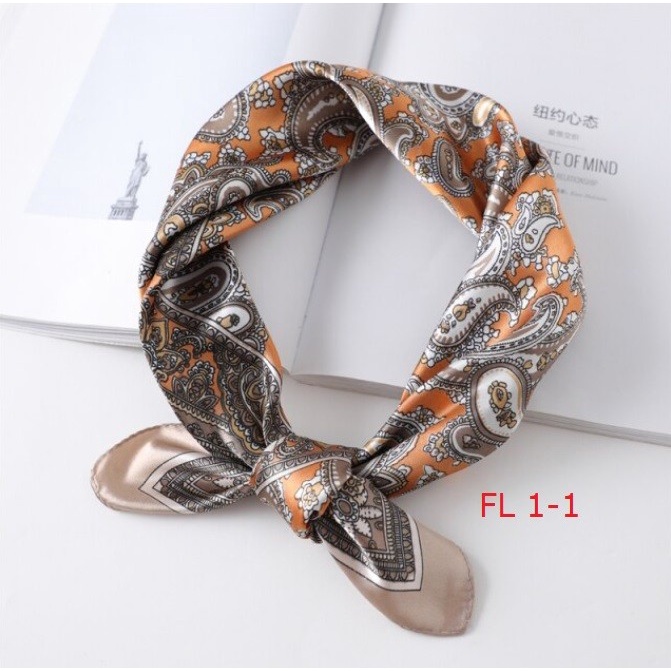 SYAL/SCARF LEHER PRAMUGARI BATIK BEST SELLER 60X60CM