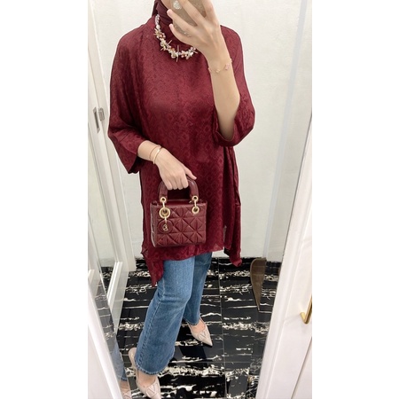 Kiara Loose Blouse Bahan Viscose by SARAH THE LABEL