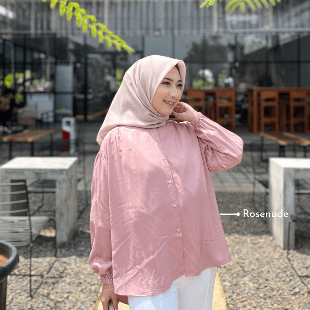 Lucca Blouse Kancing Belakang Premium HQ