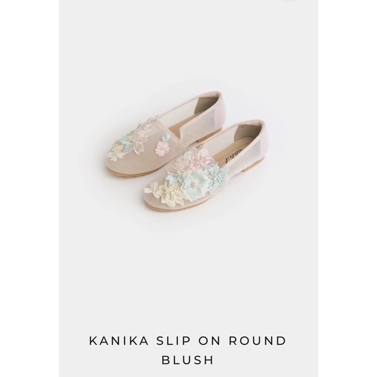 Ittaherl Kanika Slip On Round sz 37 READY
