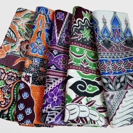Kain Kain Sarung Batik / Sarung Batik Wanita / Kain Sarung Ibu Melahirkan