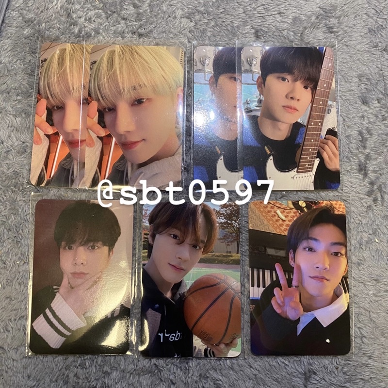 THE BOYZ TBZ The Azit Official MD Keyring Pick Peak Lucky Draw Pola Sangyeon Hyunjae Yunghoon Q Chan