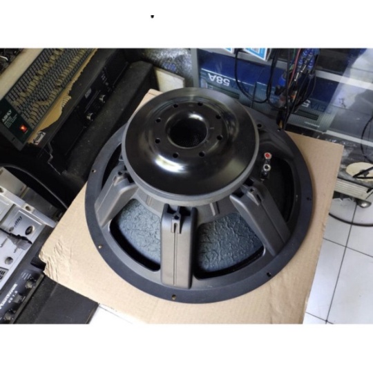

Jual sparepart Speaker ACR full range 18 inch PA 18900 MKI Premier Series Diskon