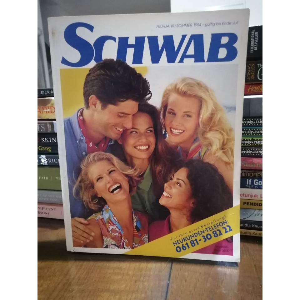 Majalah Fashion - SCHWAB