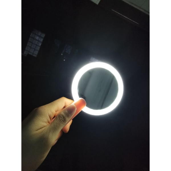 CERMIN RIAS LED RECHARGEABLE BULAT CERMIN LIPAT COMPACT MUDAH DIBAWA CERMIN DANDAN CERMIN TAS CERMIN NYALA LAMPU LED CERMIN GENGGAM LED