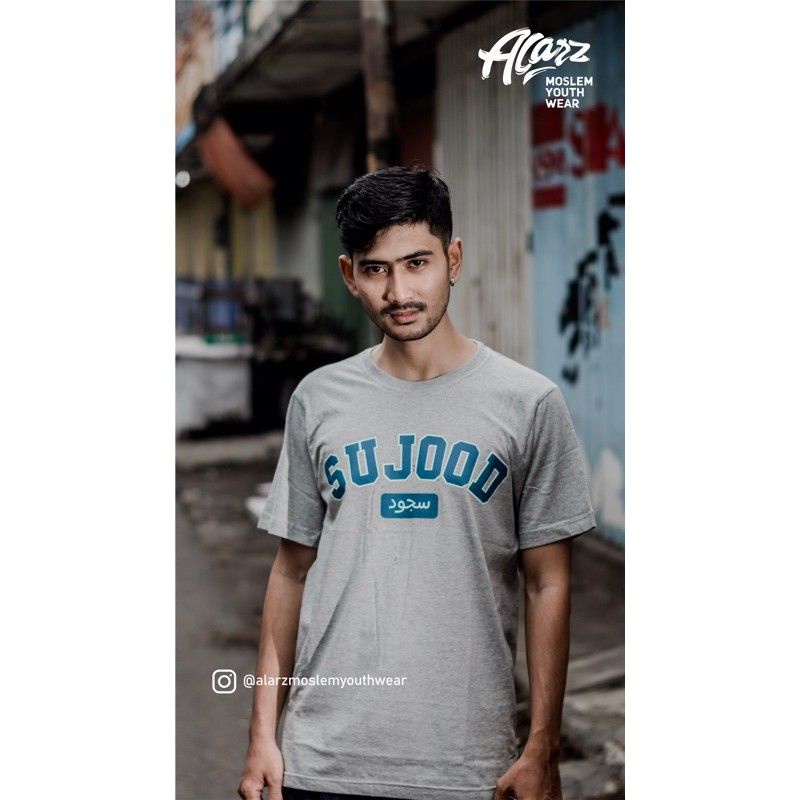 T Shirt Sujood Al Arz//Kaos Muslim