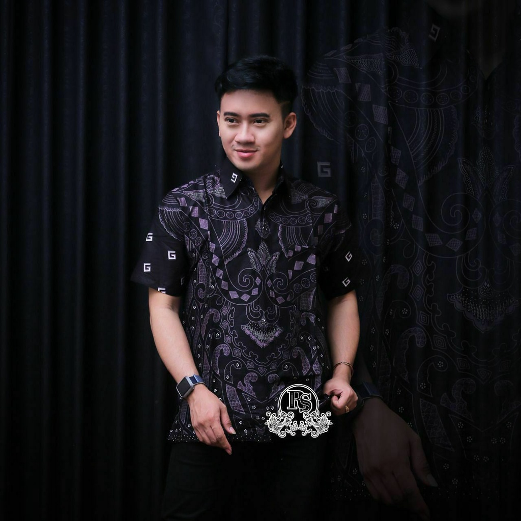 Kemeja batik pria motif g kecil